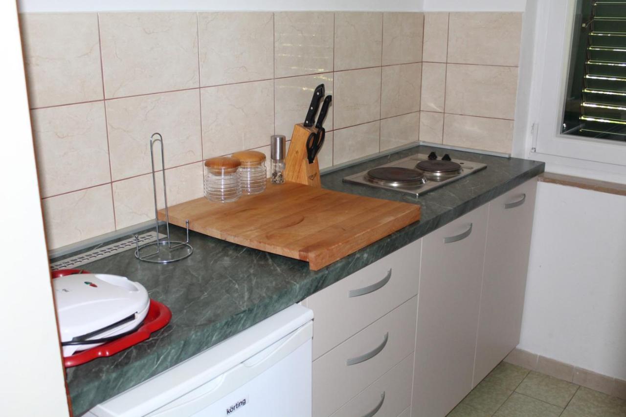 Apartments Demori Primosten Ngoại thất bức ảnh